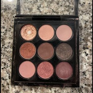 Mac eyeshadow pallet